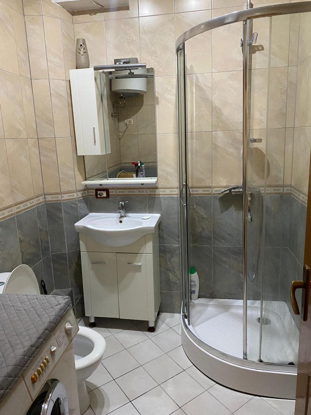 Sjsjksdbbd Appartement Tirana Buitenkant foto